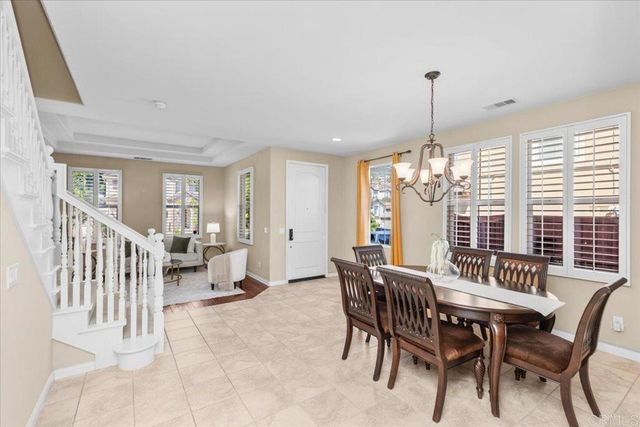 838 Luminara Way, San Marcos, CA 92078