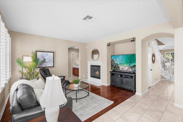 838 Luminara Way, San Marcos, CA 92078