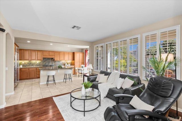 838 Luminara Way, San Marcos, CA 92078