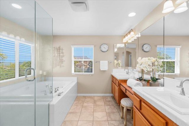838 Luminara Way, San Marcos, CA 92078