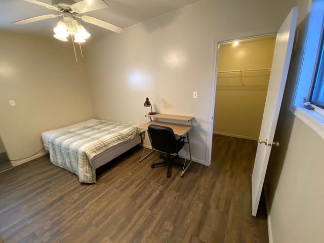 2442 W Fillmore Street, Chicago, IL 60612