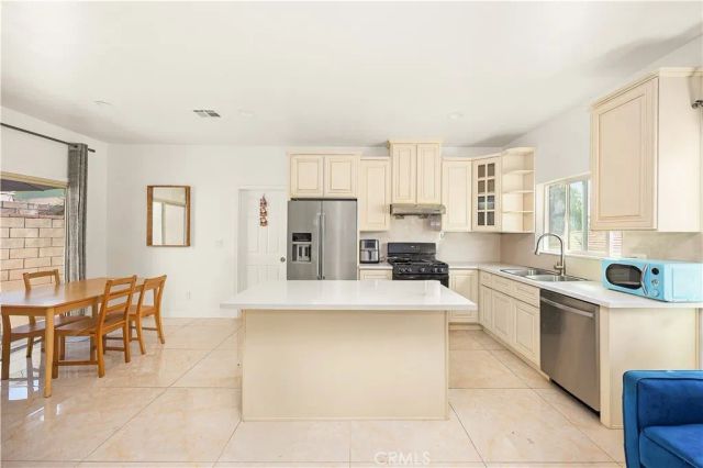 2000 Fulton Ave, Monterey Park, CA 91755