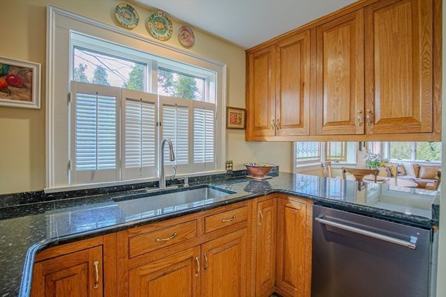 438 Merrimac St., Newburyport, MA 01950