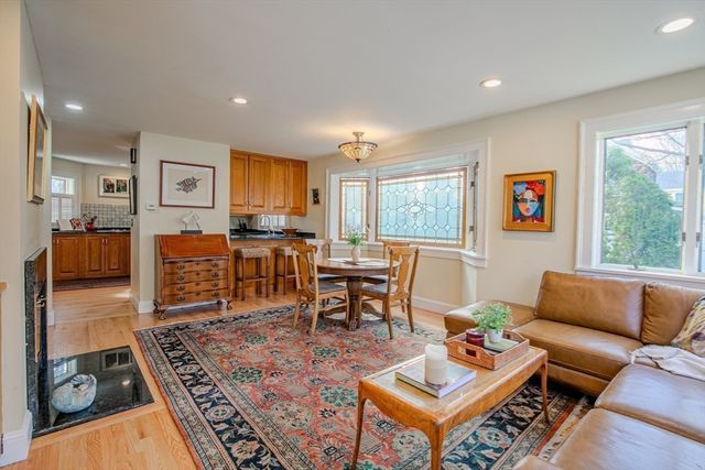 438 Merrimac St., Newburyport, MA 01950