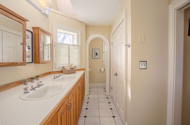 438 Merrimac St., Newburyport, MA 01950