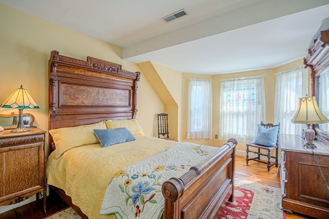 438 Merrimac St., Newburyport, MA 01950