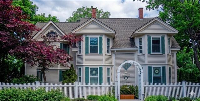 438 Merrimac St., Newburyport, MA 01950