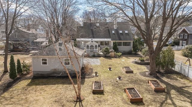 438 Merrimac St., Newburyport, MA 01950