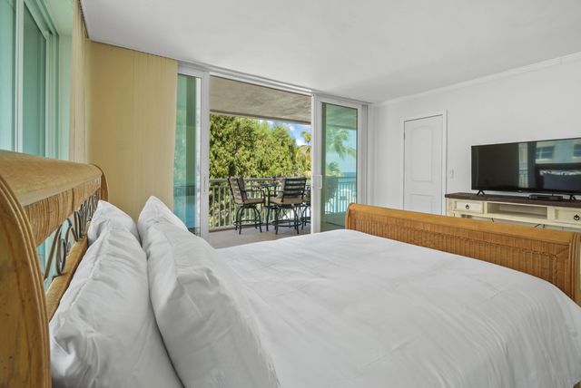 3546 S Ocean Boulevard 420, South Palm Beach, FL 33480