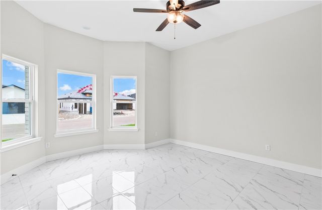 6850 La Salle Dr, Corpus Christi, TX 78414