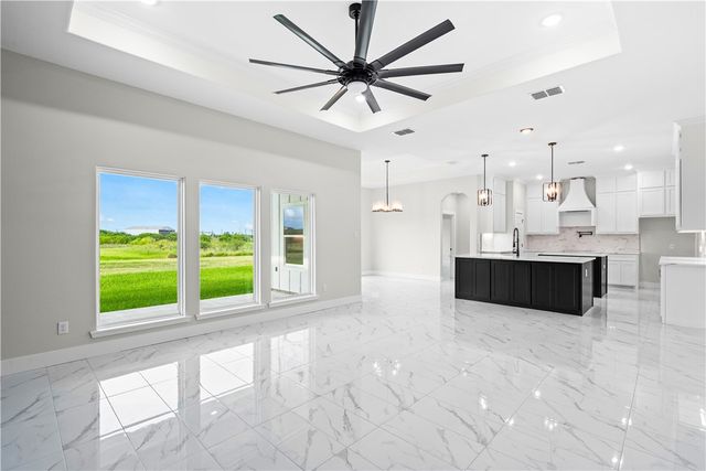6850 La Salle Dr, Corpus Christi, TX 78414