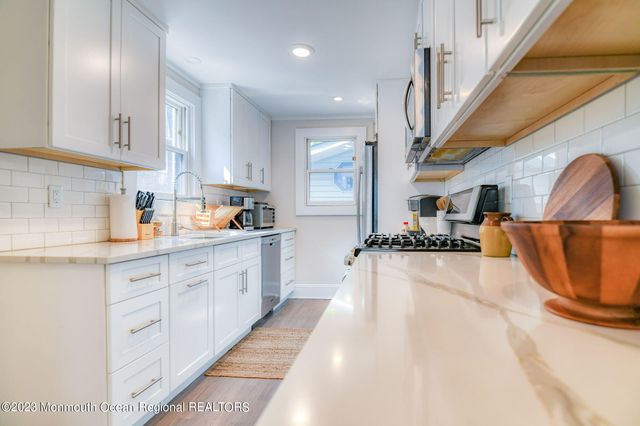 67 Delaware Avenue, Ocean Grove, NJ 07756