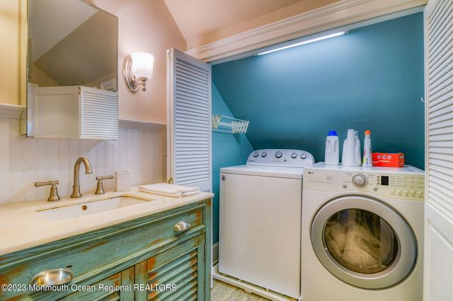 67 Delaware Avenue, Ocean Grove, NJ 07756