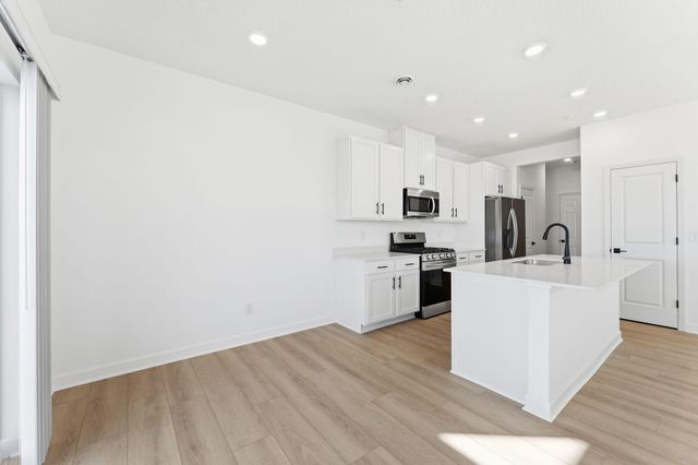 10554 Glacier Lane N, Maple Grove, MN 55369