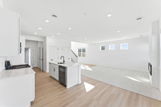 10554 Glacier Lane N, Maple Grove, MN 55369