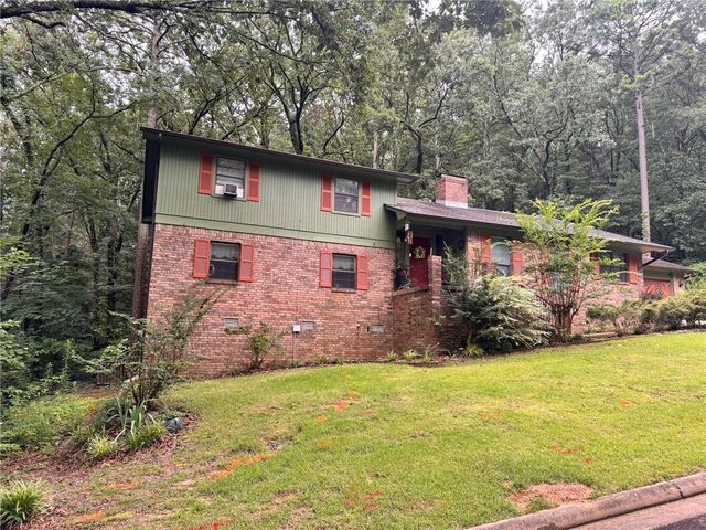 316 Craigwood Circle, Russellville, AR 72801