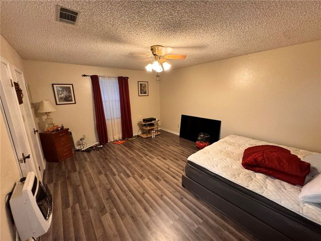 316 Craigwood Circle, Russellville, AR 72801