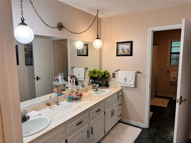 316 Craigwood Circle, Russellville, AR 72801