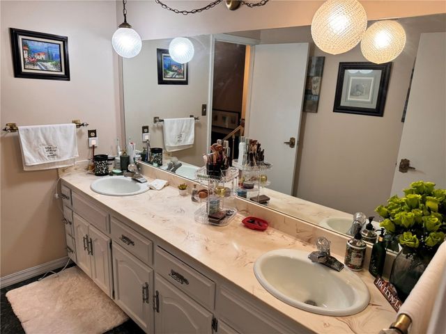 316 Craigwood Circle, Russellville, AR 72801