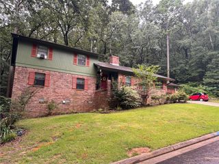 316 Craigwood Circle, Russellville, AR 72801