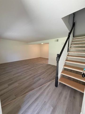 2746 Via Tulipan, Carlsbad, CA 92010