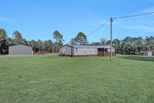 141 WOODS ROAD, San Mateo, FL 32187