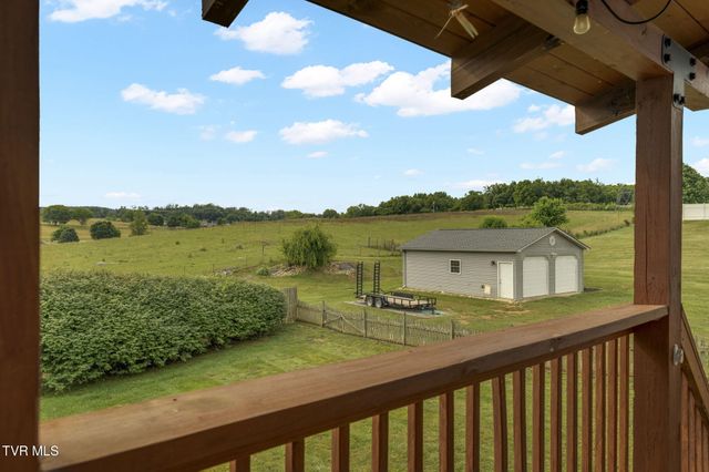 1 Alfalfa Court, Jonesborough, TN 37659