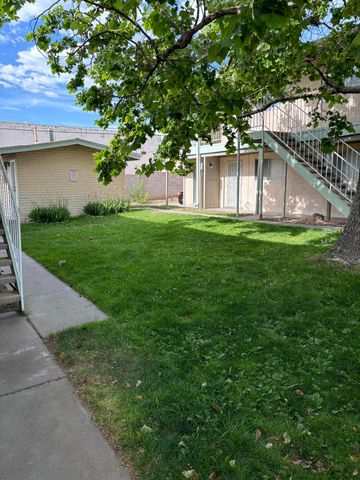 11013 Towner Avenue NE, Albuquerque, NM 87112