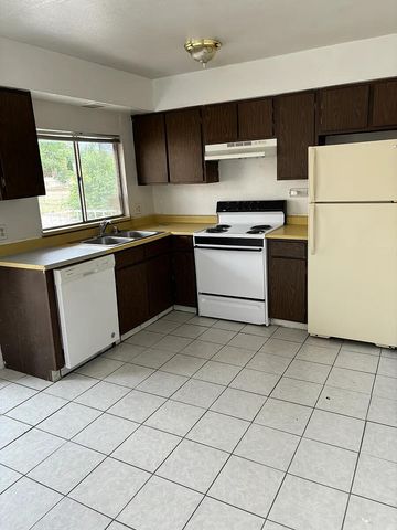 11013 Towner Avenue NE, Albuquerque, NM 87112