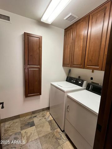 2777 BEAR HOWARD --, Flagstaff, AZ 86005