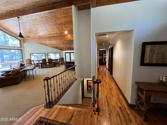 2777 BEAR HOWARD --, Flagstaff, AZ 86005