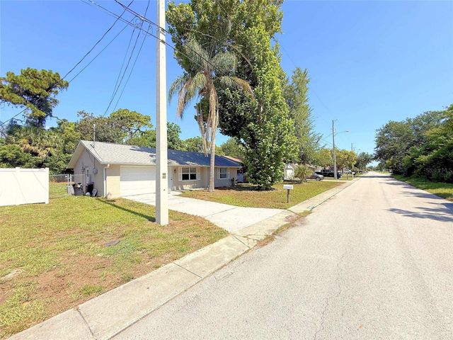 15839 VILLA DRIVE, Hudson, FL 34667