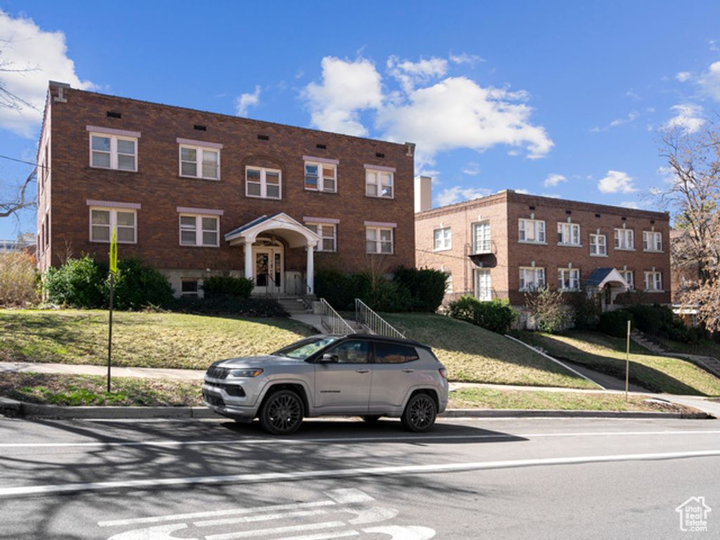 146 E 2ND AVE, Salt Lake City, UT 84103