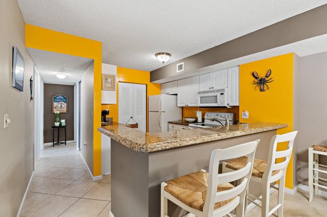 248 VILLAGE Boulevard 3107, Tequesta, FL 33469