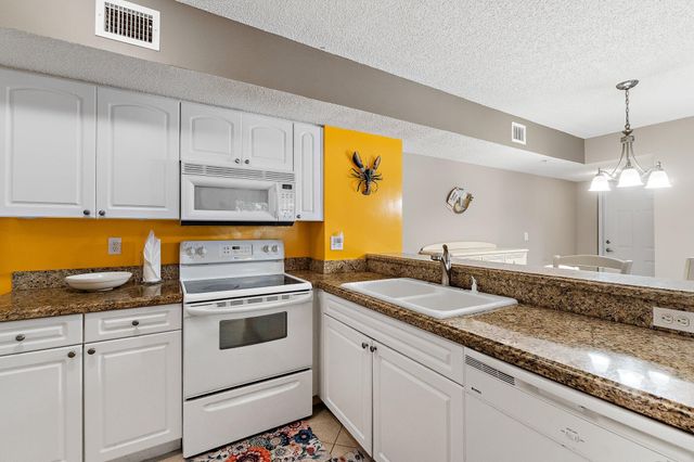 248 VILLAGE Boulevard 3107, Tequesta, FL 33469