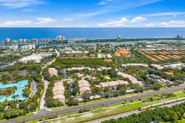 248 VILLAGE Boulevard 3107, Tequesta, FL 33469