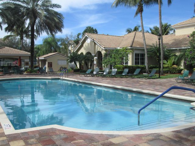 248 VILLAGE Boulevard 3107, Tequesta, FL 33469