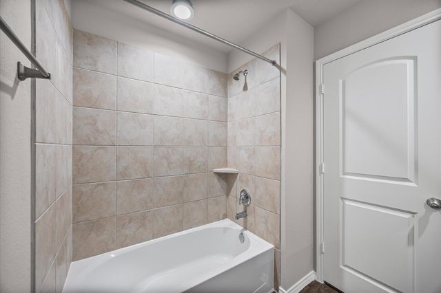 23522 Wedgewood Cliff Way, Spring, TX 77373