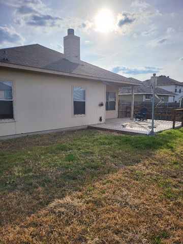 120 Almquist ST, Hutto, TX 78634