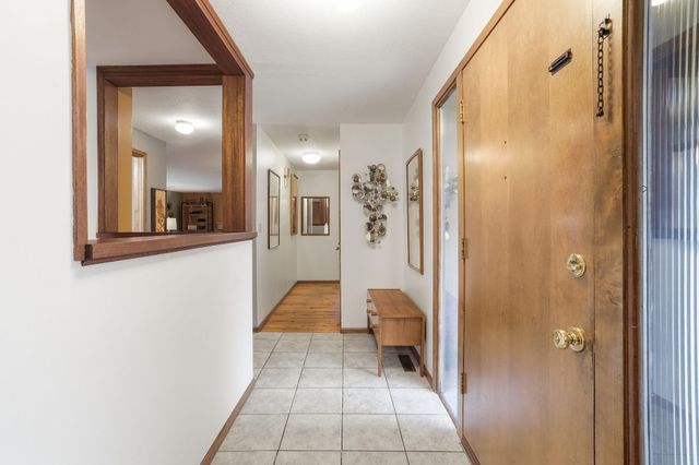 1822 W Toni Rae Dr, Spokane, WA 99208