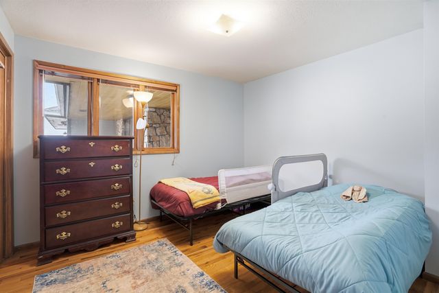 1822 W Toni Rae Dr, Spokane, WA 99208