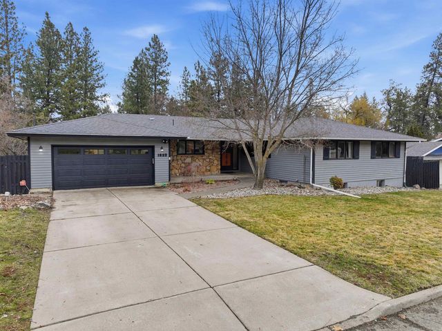 1822 W Toni Rae Dr, Spokane, WA 99208