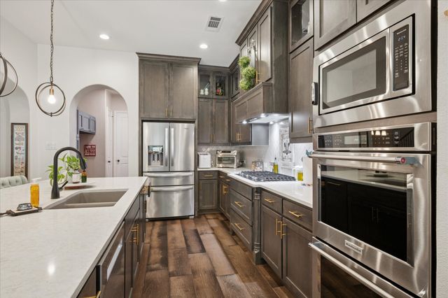 9629 Croswell Street, Fort Worth, TX 76244