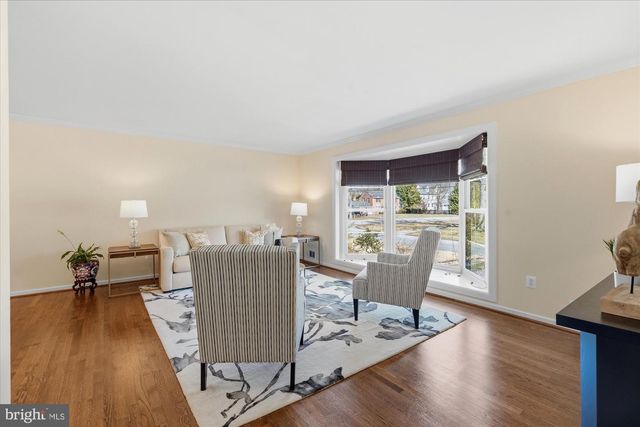 1133 ANESBURY LN, Alexandria, VA 22308