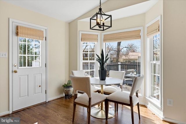 1133 ANESBURY LN, Alexandria, VA 22308