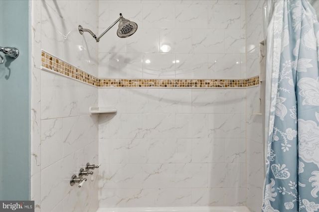 1133 ANESBURY LN, Alexandria, VA 22308