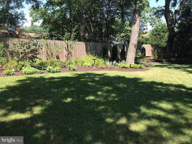 1133 ANESBURY LN, Alexandria, VA 22308