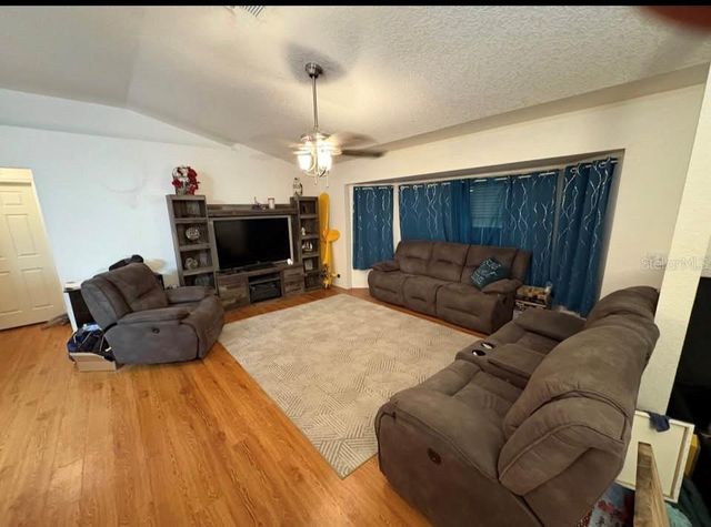 56 PECAN COURSE CIRCLE, Ocala, FL 34472