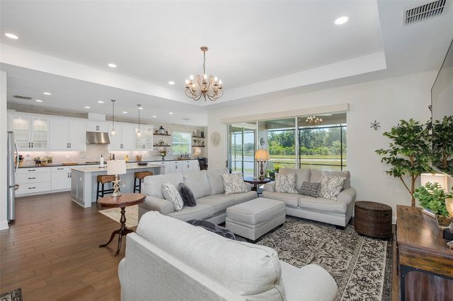 3880 MELLON DRIVE, Odessa, FL 33556