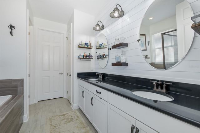 3880 MELLON DRIVE, Odessa, FL 33556